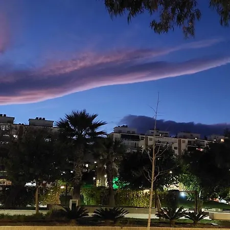Urban Sky Antonio *
