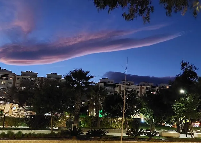 Urban Sky Antonio *